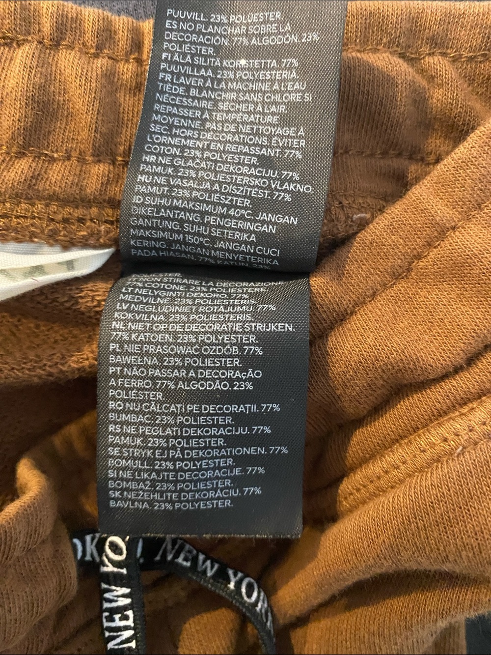 H&M Kids Tech Zip Joggers - Muted Brown - Size 4-5T (EUC) - Picture 9 of 11